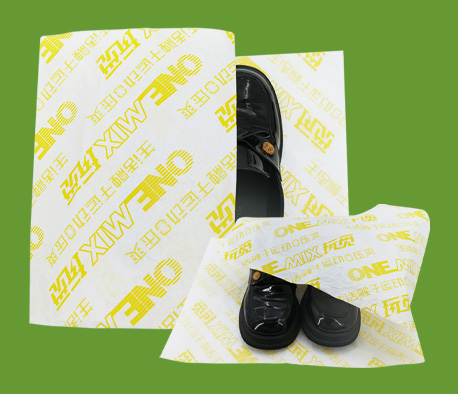 服（fú）裝包裝黃梨雪紙